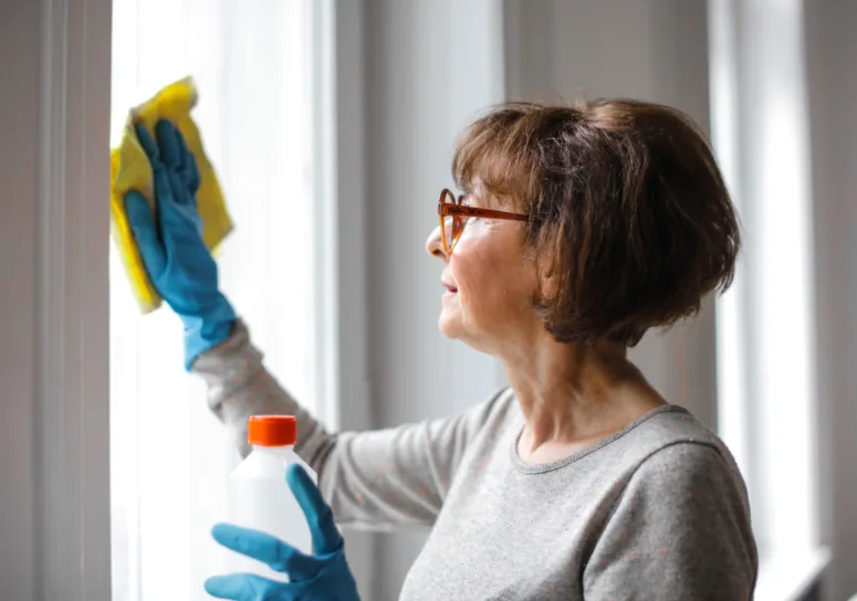 Facilitaire dienstverlening schoonmaker